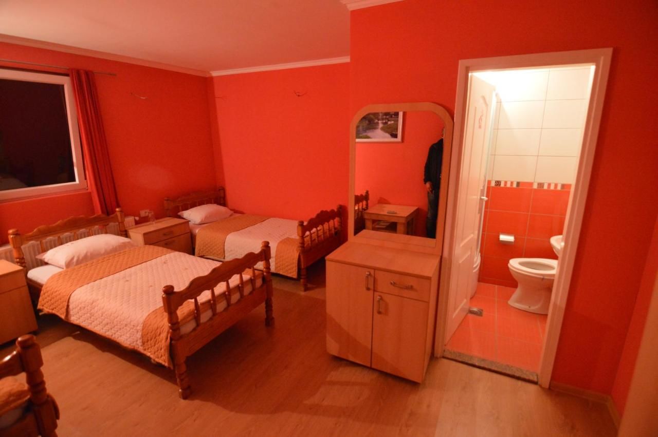 Отель Hotel 24 jul Плевля-31
