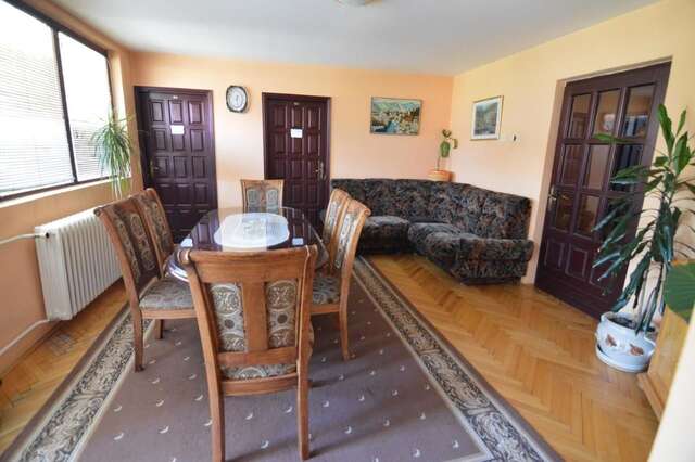 Отель Hotel 24 jul Плевля-36